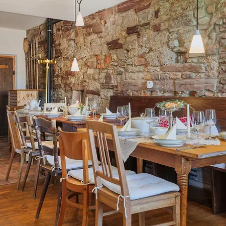 度假居 Historisches Spital: Grandios | Sauna | Wellness | 24 Personen | Events *