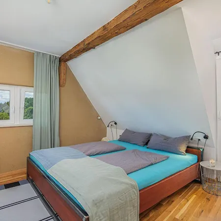 度假居 Historisches Spital: Grandios | Sauna | Wellness | 24 Personen | Events Dornstetten